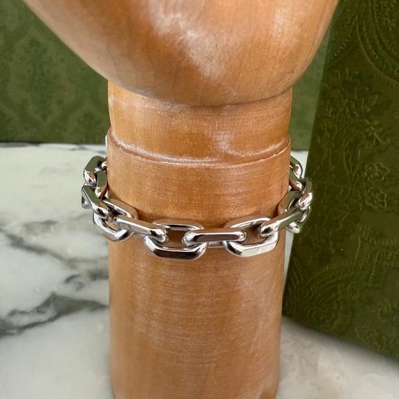 Gucci 773841 Jackie 1961 Chain Bracelet in Silver-toned Brass, Size Small - Picture 6 of 13